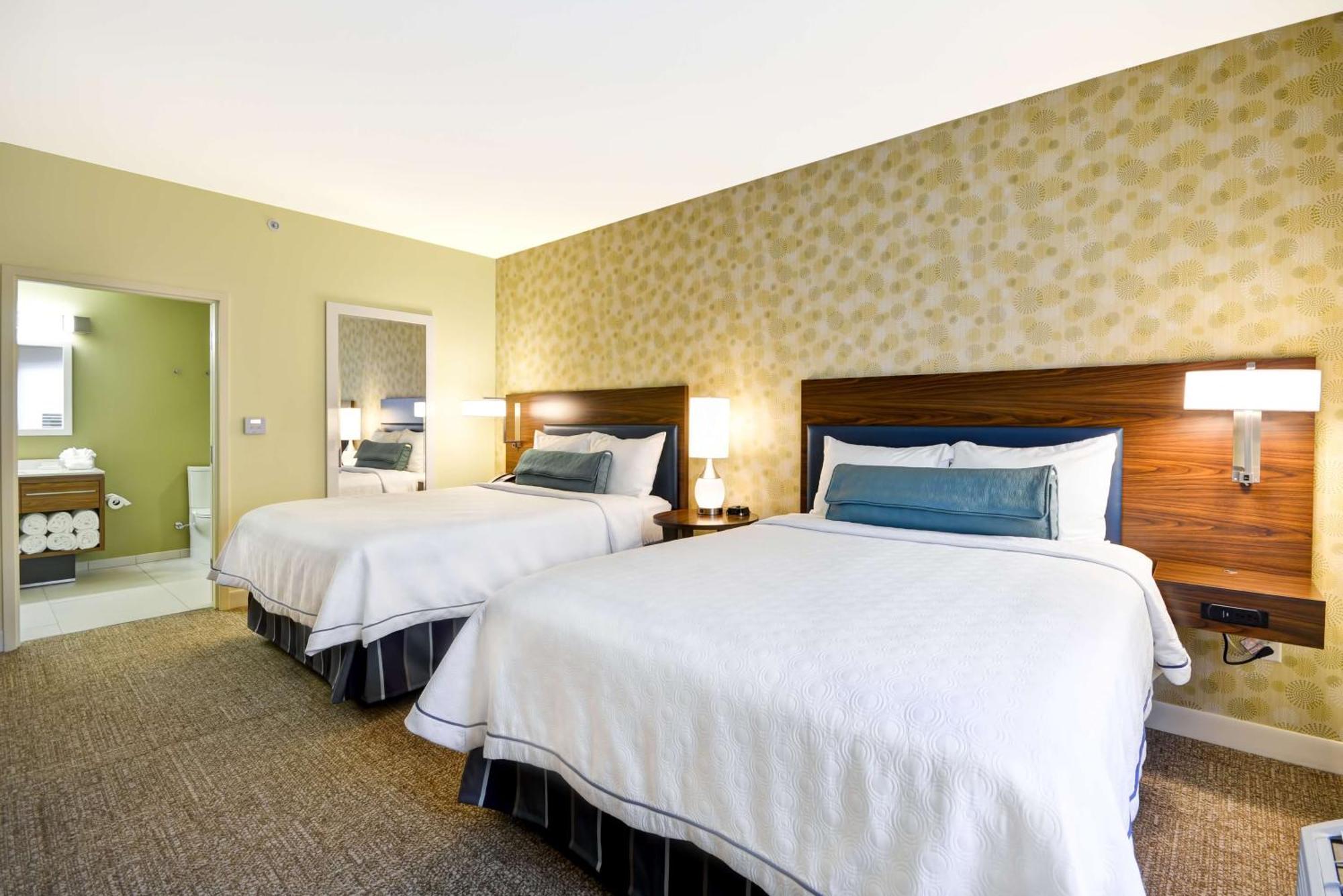 Home2 Suites By Hilton Dallas Адисън Екстериор снимка