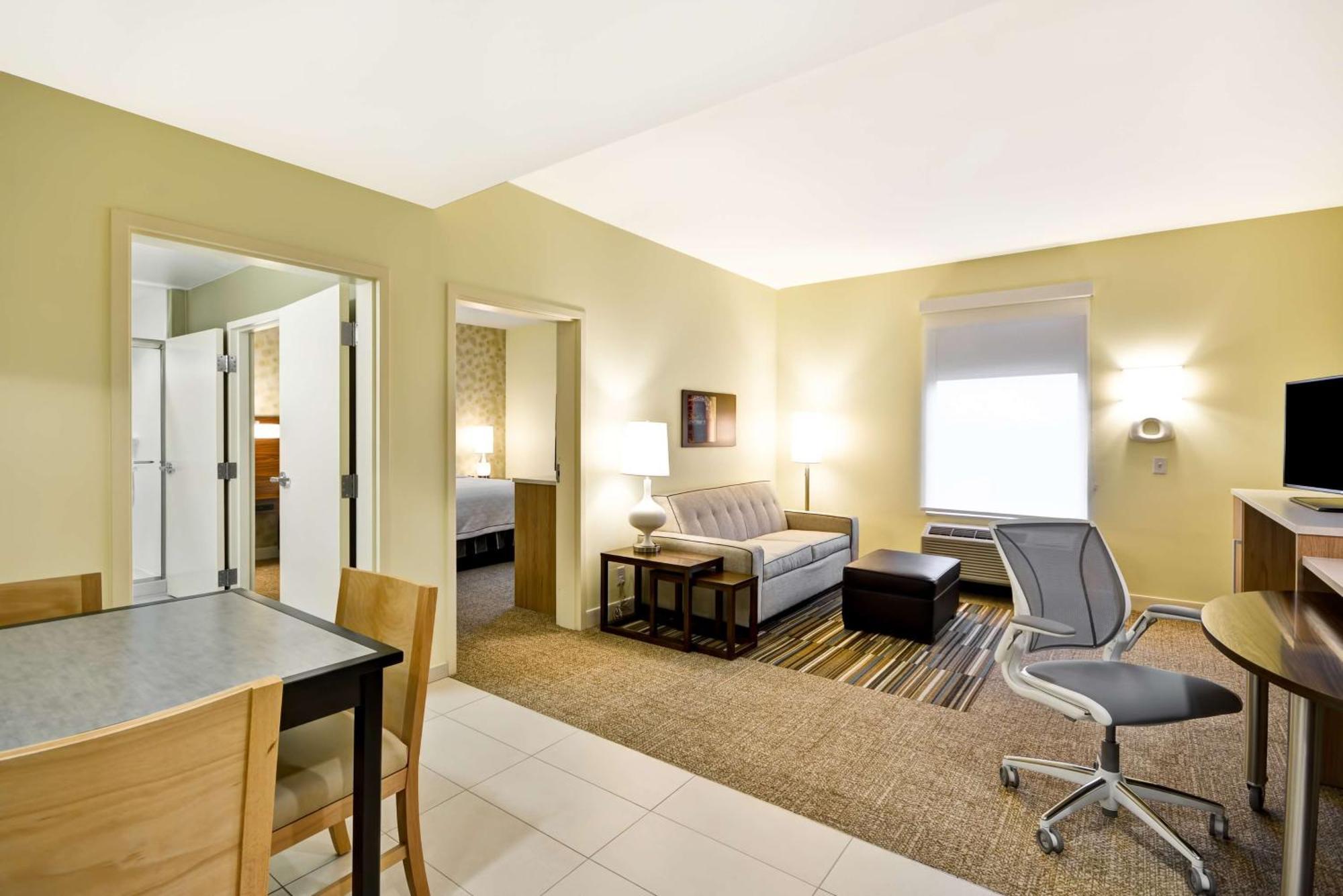 Home2 Suites By Hilton Dallas Адисън Екстериор снимка