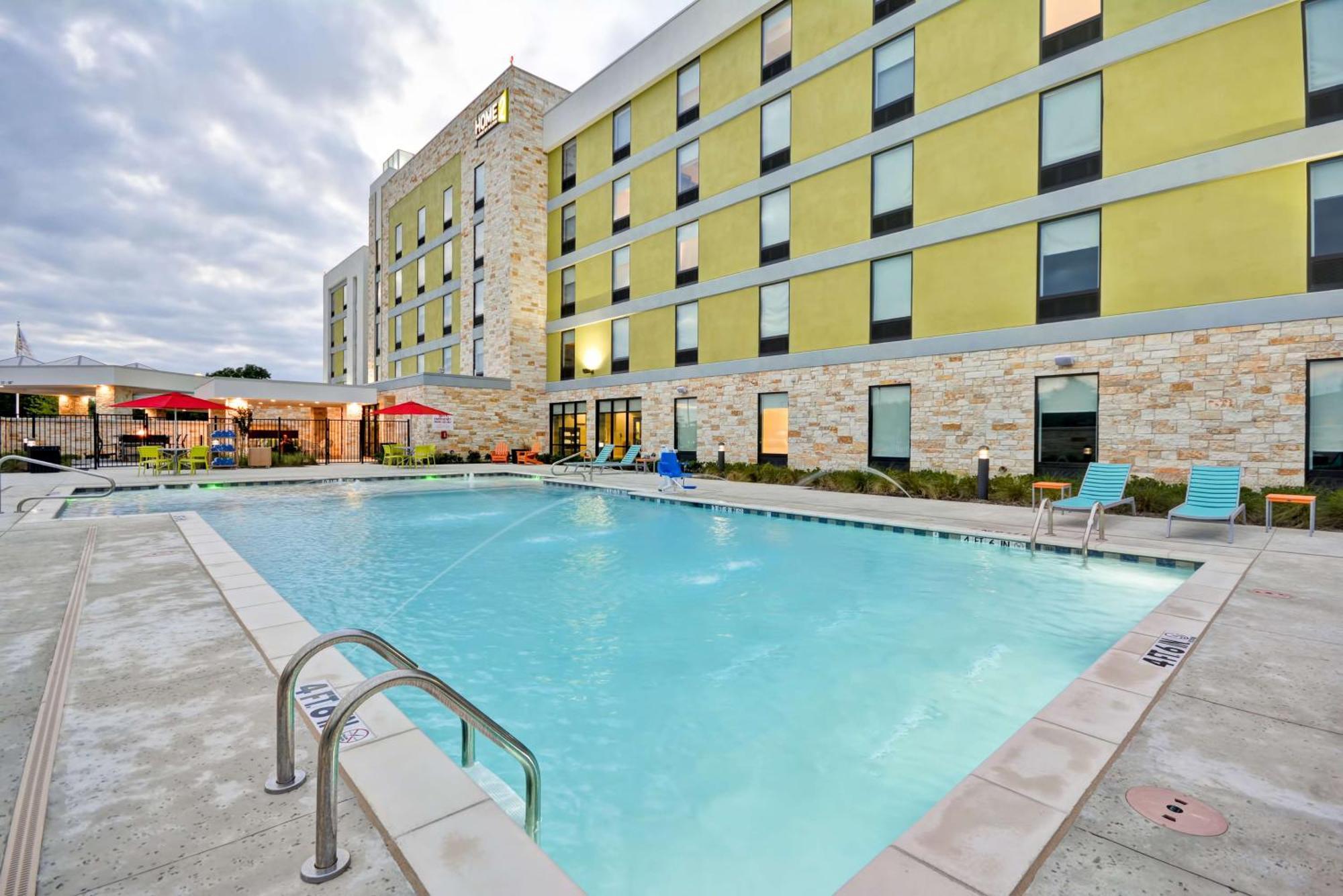 Home2 Suites By Hilton Dallas Адисън Екстериор снимка